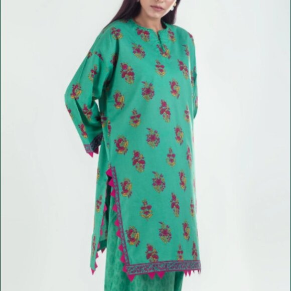 Sana Safinaz Kurta – Elegant Designer Piece - Picture 2 of 3